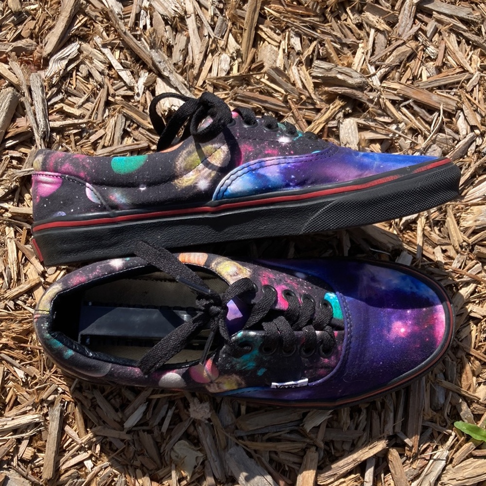 Custom Galaxy Vans 👟 🌌 - Picture 5 of 7